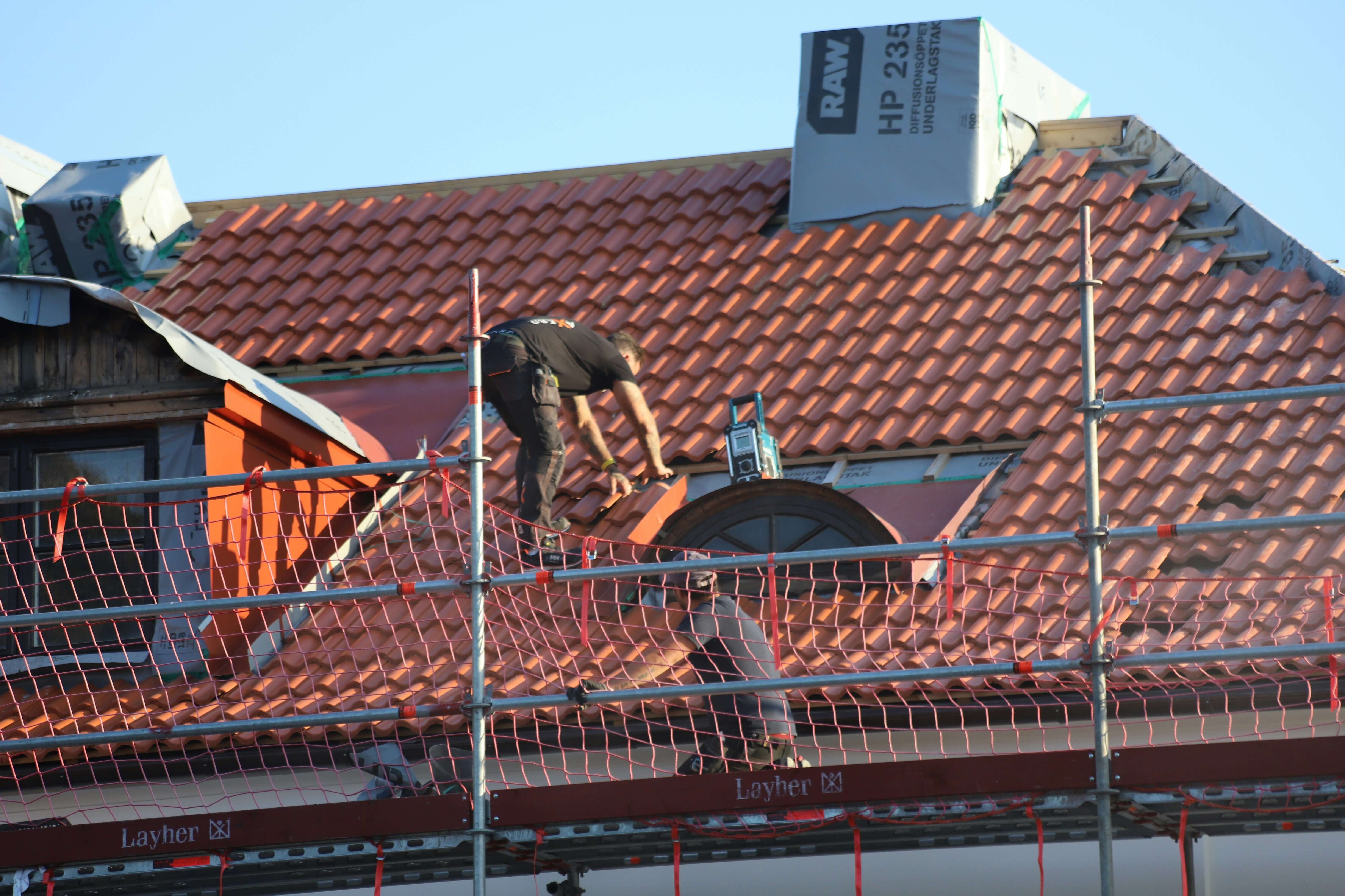 Expert Roofing Contractor Services in White Castle & Baton Rouge